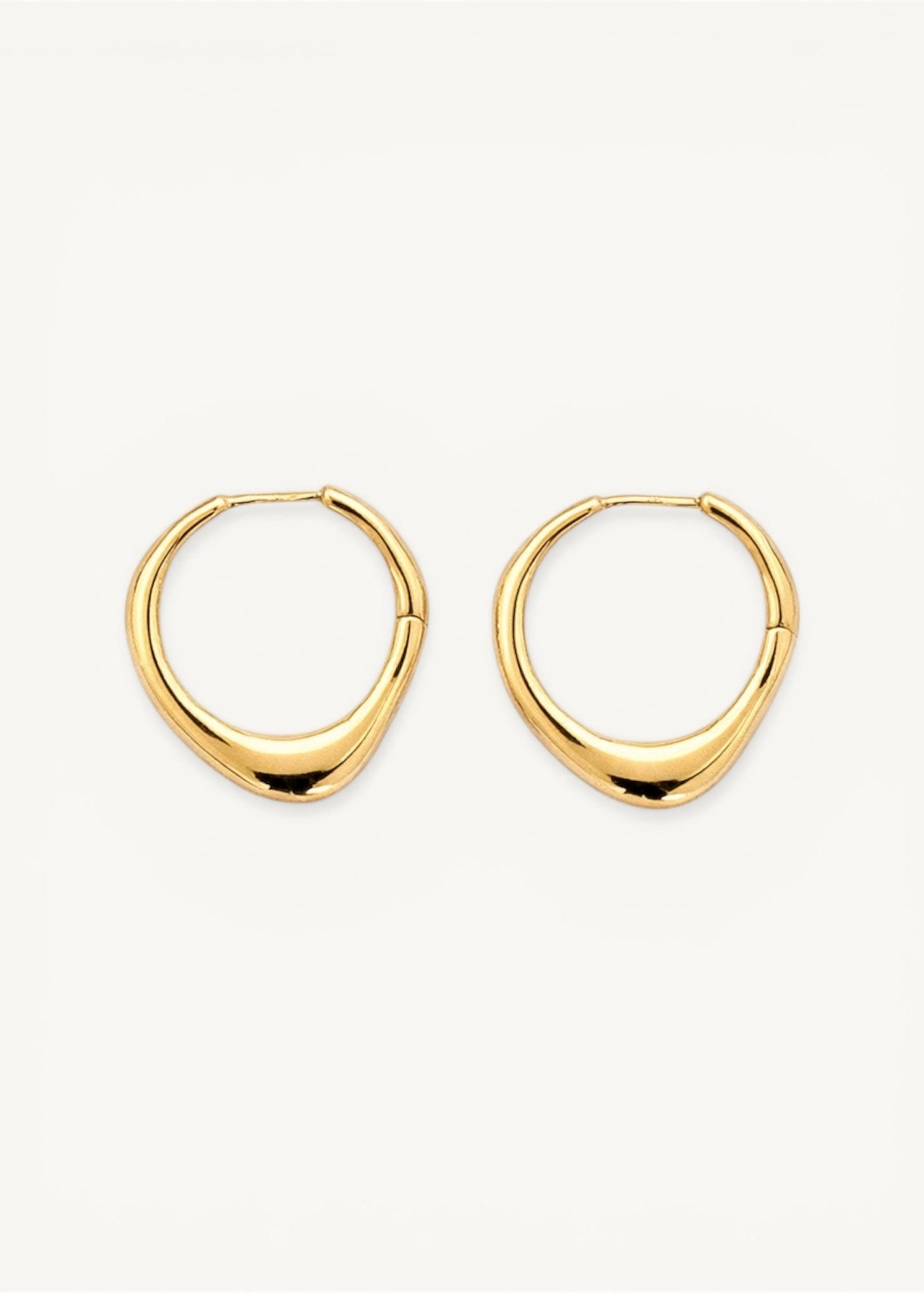 Produktbild Aurelis Bold Creolen Ohrringe in 14 Karat vergoldet