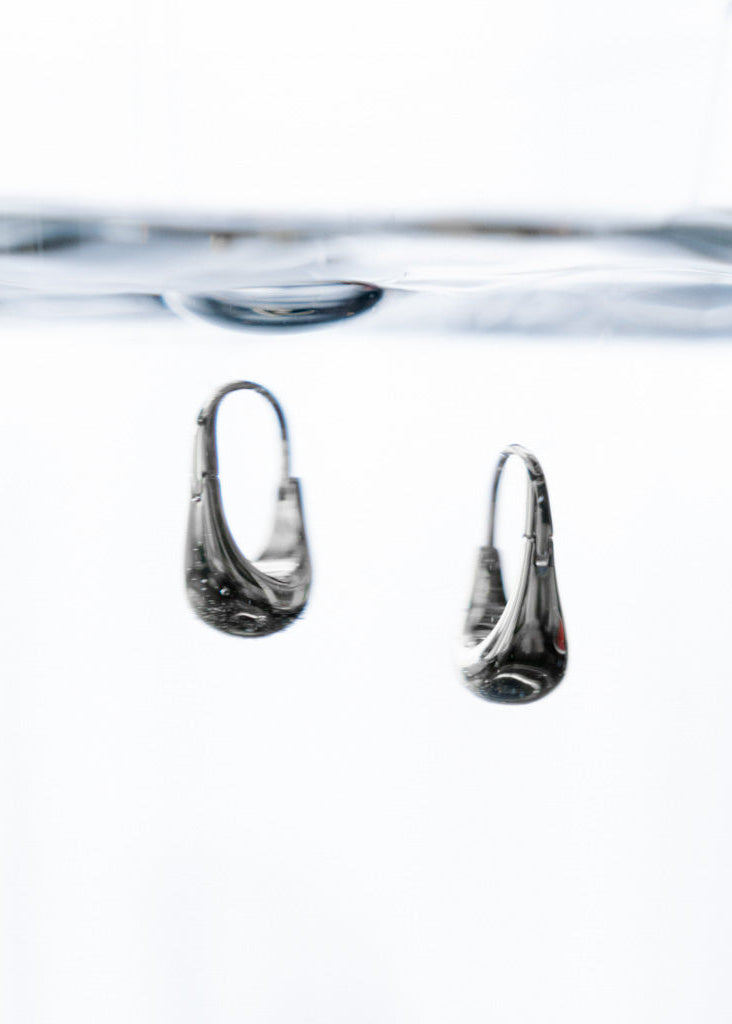 Luna Creolen aus rhodiniertem 925 Sterlingsilber von Mobijou