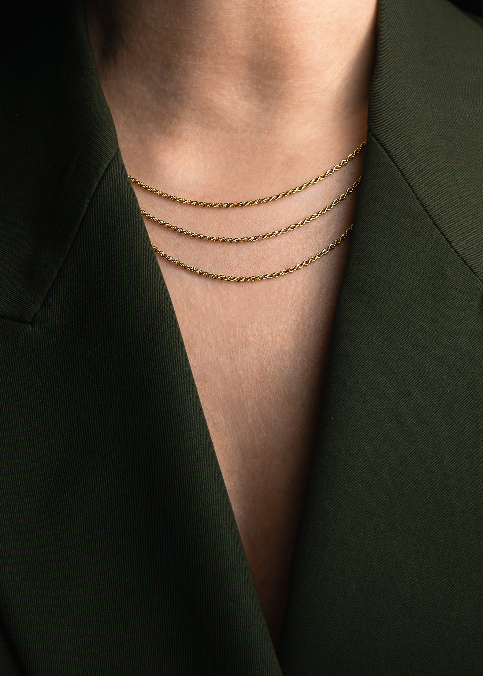Twist Chain ist eine 18 Karat vergoldete Kette aus Sterlingsilber von der Marke Mobijou für Damen 